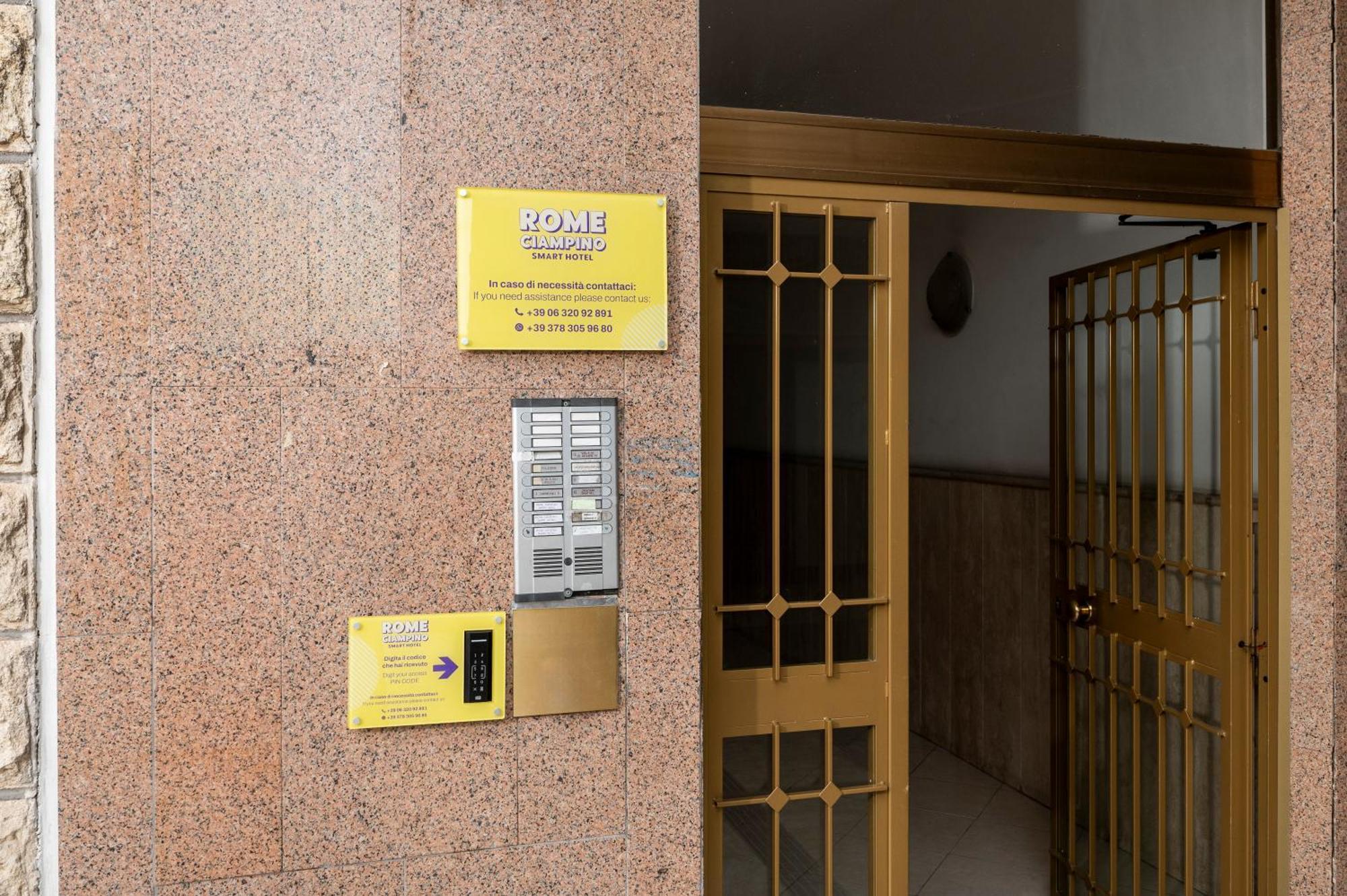 Rome Ciampino Smart Hotel Exteriör bild